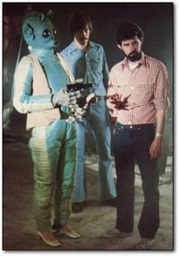 38a.jpg behind the screen picture of Star Wars characters